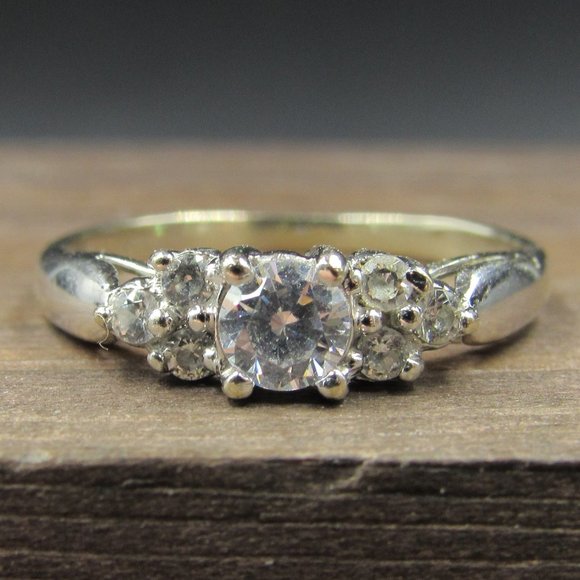 Size 6 10K Gold Cluster Style Cubic Zirconia Ring